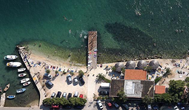 Beachfront House With Private Jacuzzi And Garden Zadar Eksteriør billede