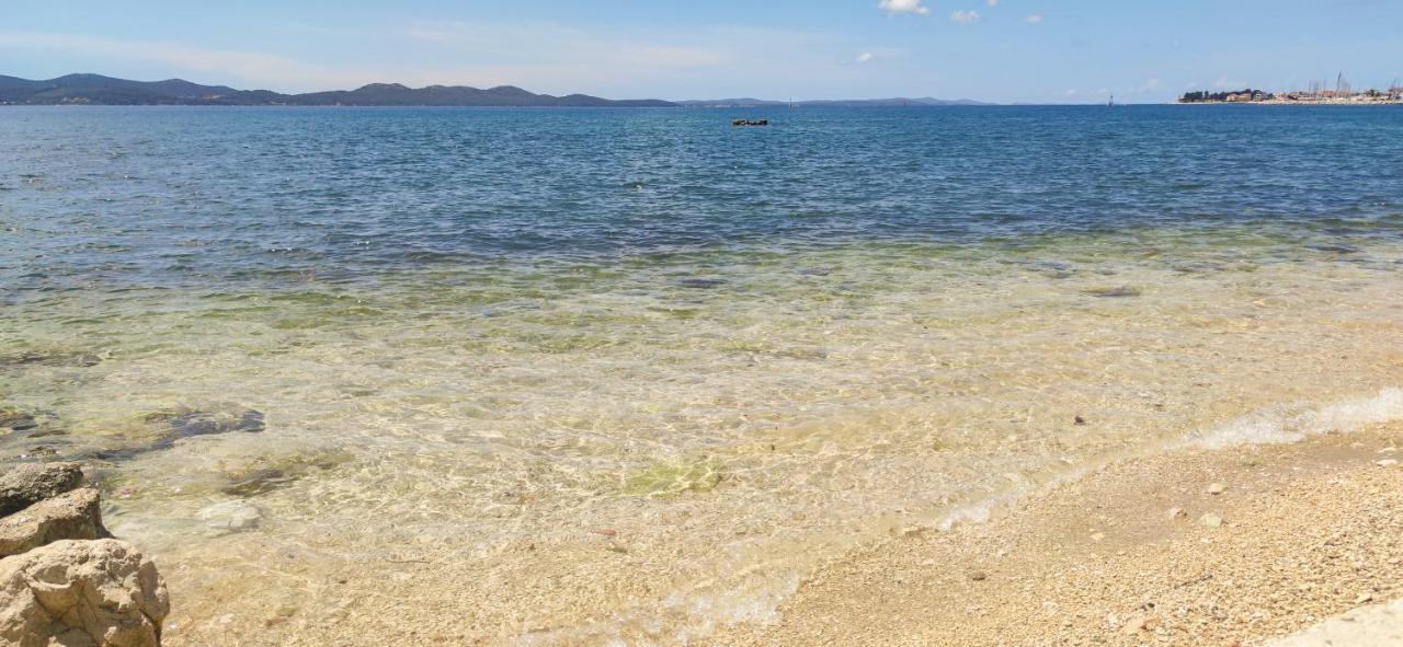 Beachfront House With Private Jacuzzi And Garden Zadar Eksteriør billede